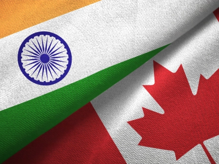 加拿大 - 印度贸易关系/国旗